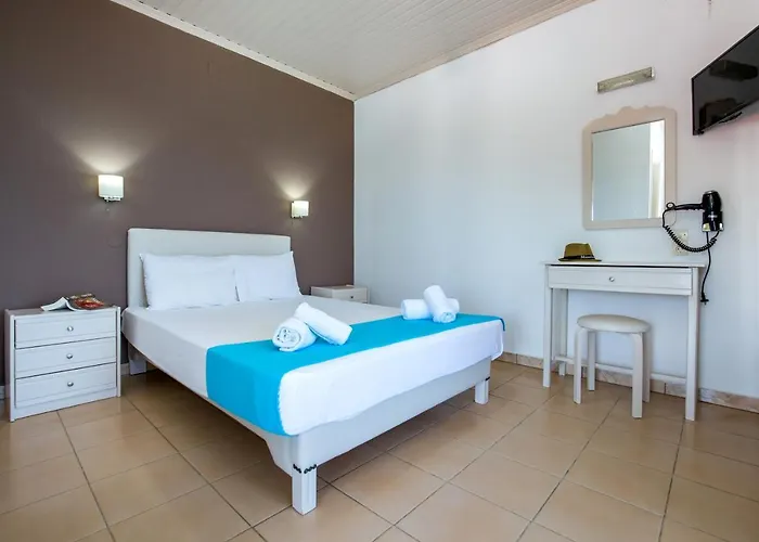 Velvet Thassos 2* Pefkari