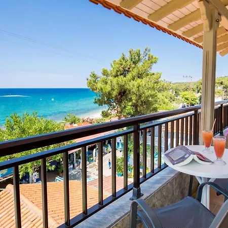 מלון Velvet Thassos