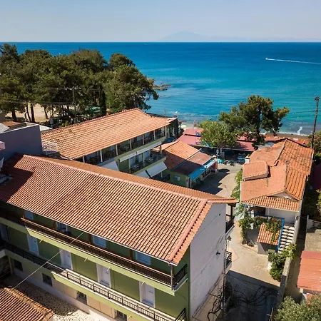 Velvet Thassos