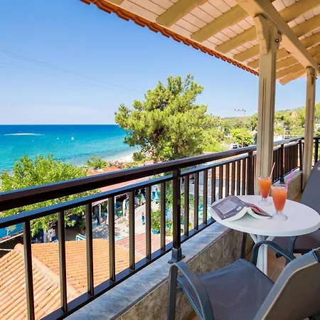 Velvet Thassos Pefkári