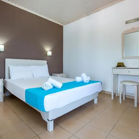 Velvet Thassos 2* Pefkári