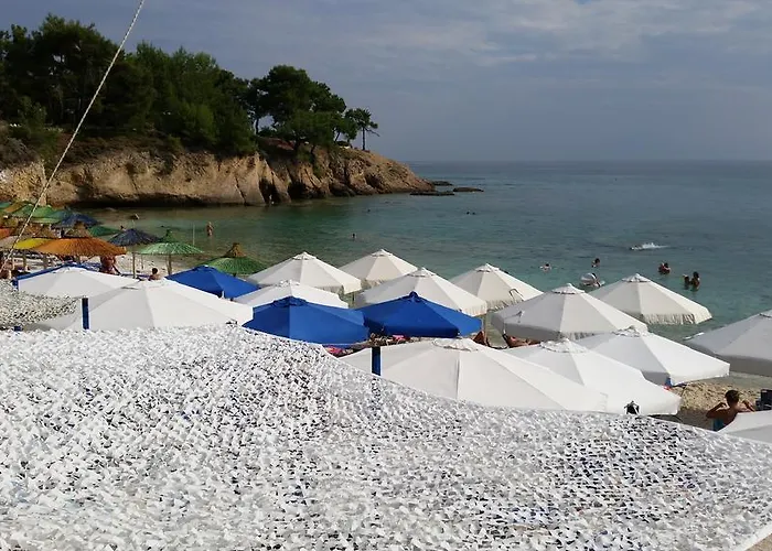 Velvet Thassos Pefkari